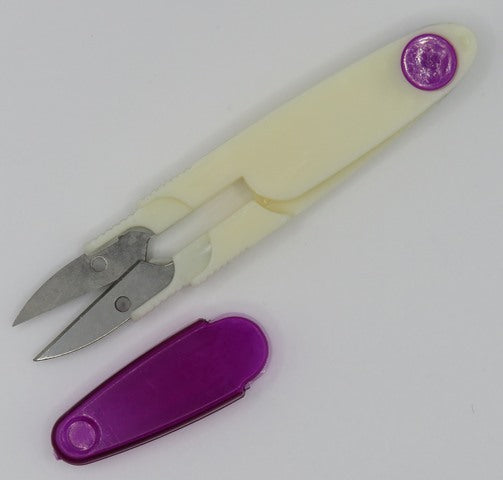Fadenschere mit Schutzabdeckung