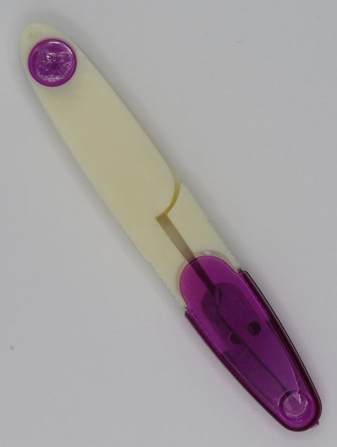 Fadenschere mit Schutzabdeckung